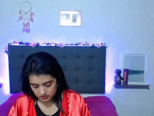 Live sex webcam photo for Jazmin-Ferreira #275896787