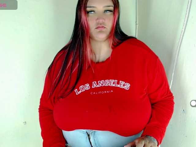 Live sex webcam photo for Jazmin-bigboobs1 #290706282