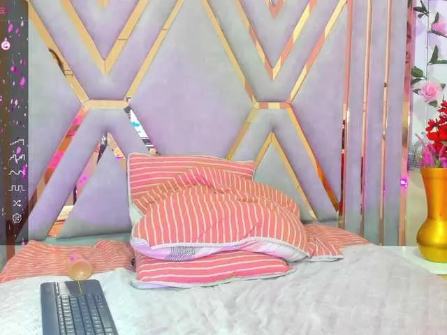 Live sex webcam photo for Jazmin-saray #277280370