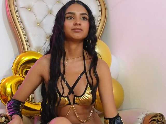 Live sex webcam photo for Jazmin-tay #290816871