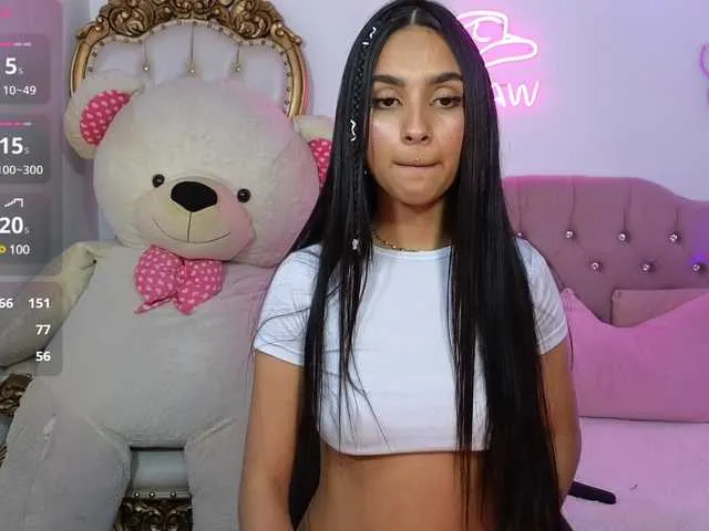 Live sex webcam photo for Jazmin-tay #291093994