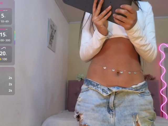 Live sex webcam photo for Jazmin-tay #291520735