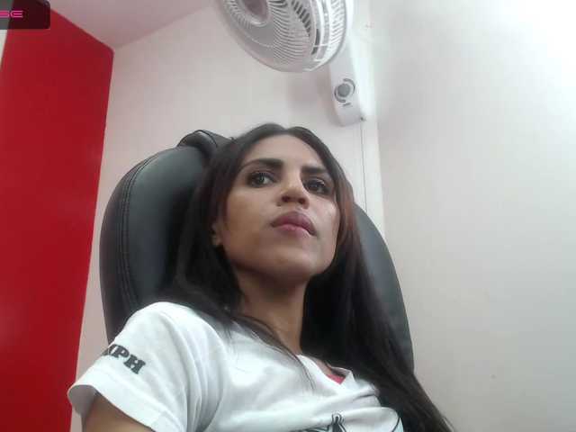 Live sex webcam photo for JazminQueen20 #272323848