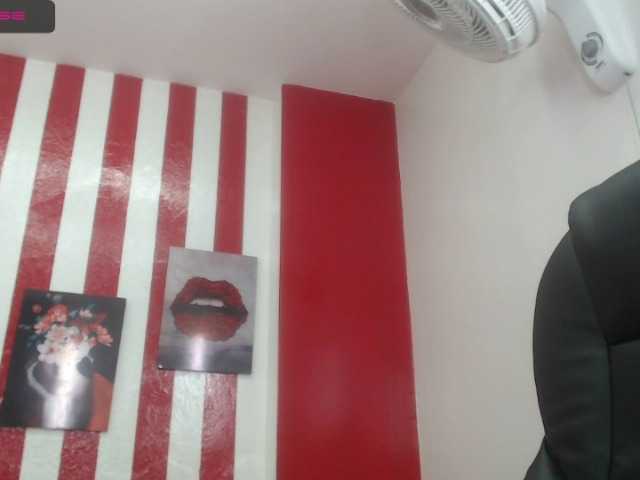 Live sex webcam photo for JazminQueen20 #272626080