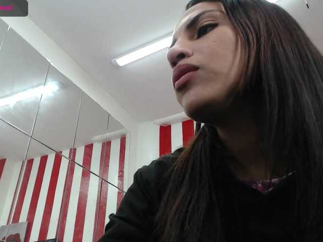 Live sex webcam photo for JazminQueen20 #273112620