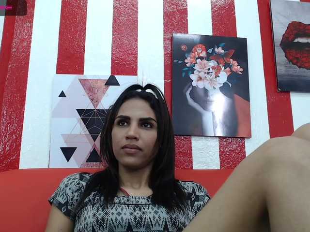 Live sex webcam photo for JazminQueen20 #273401652