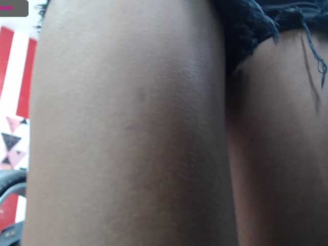 Live sex webcam photo for JazminQueen20 #273735740