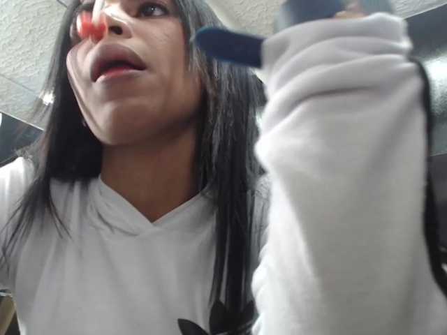 Live sex webcam photo for JazminQueen20 #274287134