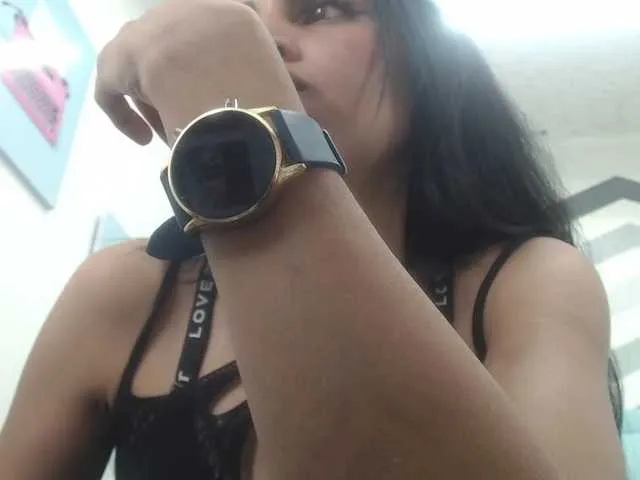 Live sex webcam photo for JazminQueen20 #274362622