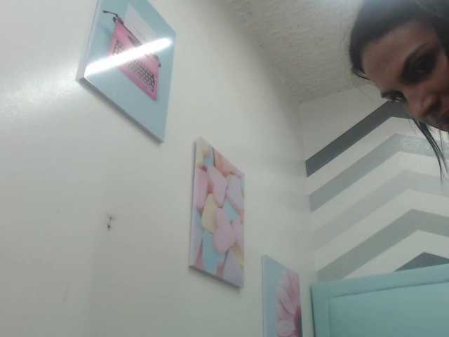 Live sex webcam photo for JazminQueen20 #274380760