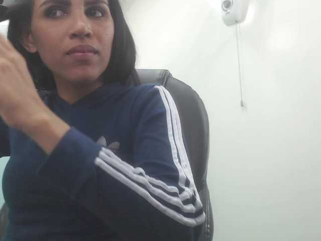 Live sex webcam photo for JazminQueen20 #274552389