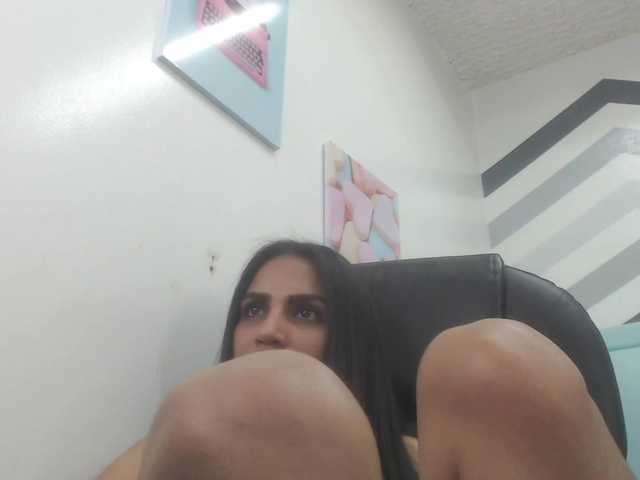 Live sex webcam photo for JazminQueen20 #274601155