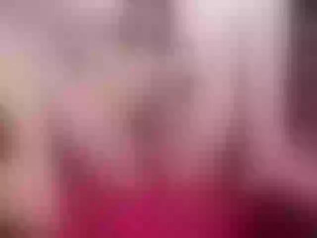 Live sex webcam photo for JeanRam18 #290878247