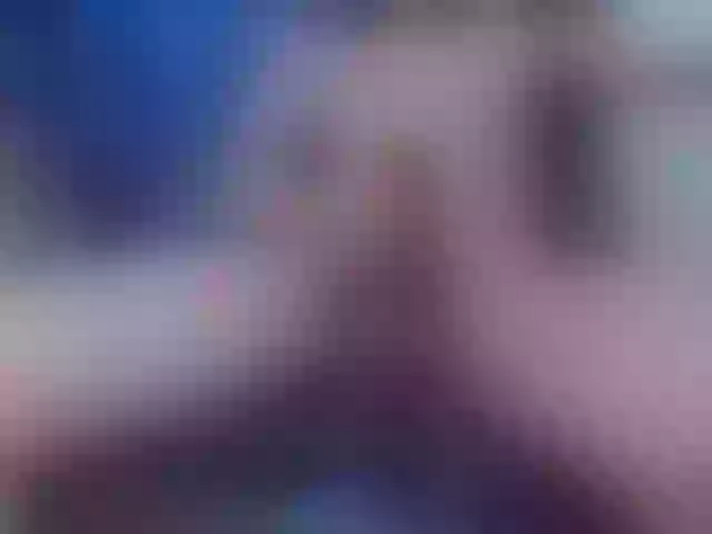Live sex webcam photo for JeanRam18 #291031882