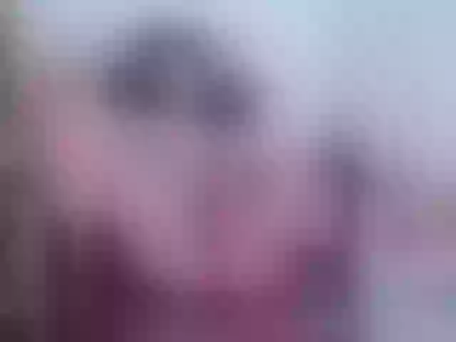 Live sex webcam photo for JeanRam18 #291422994