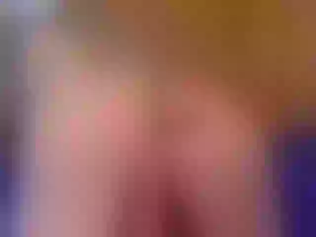 Live sex webcam photo for JeanRam18 #291538968