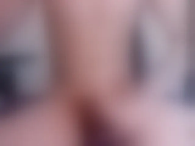 Live sex webcam photo for JeanRam18 #292873163