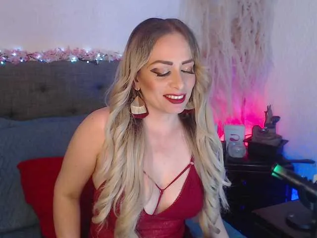 Live sex webcam photo for JeaniIneescott #277866186