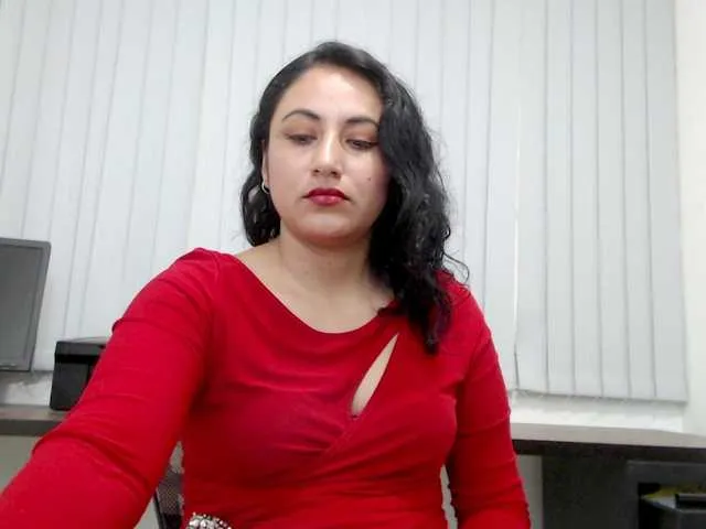 Live sex webcam photo for Jeann-Foster #276305577