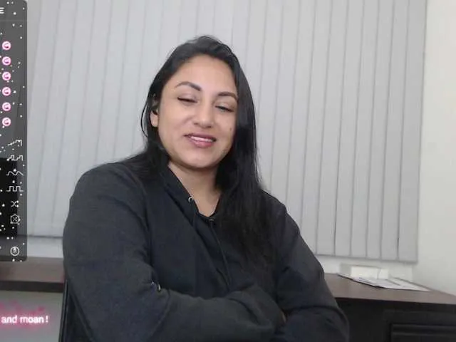 Live sex webcam photo for Jeann-Foster #276961643