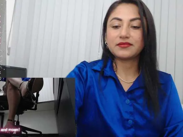 Live sex webcam photo for Jeann-Foster #277102358