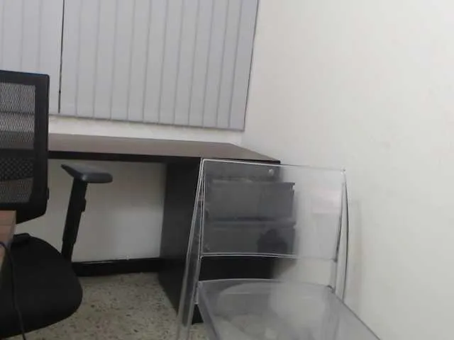 Live sex webcam photo for Jeann-Foster #277636221