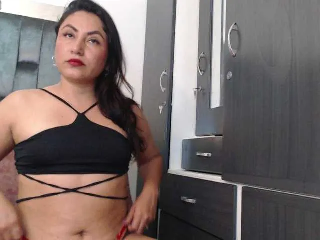 Live sex webcam photo for Jeann-Foster #293459479