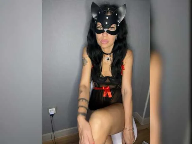 Live sex webcam photo for Jeanne91 #275518911