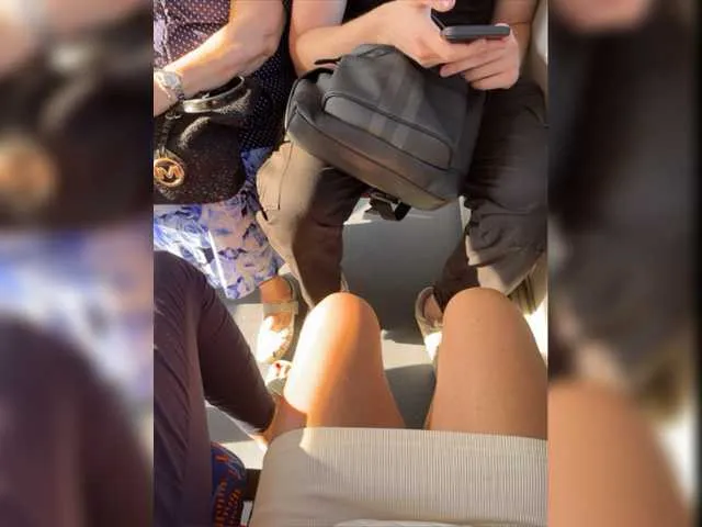 Live sex webcam photo for Jeanne91 #275956900