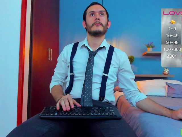 Live sex webcam photo for Jeanpiere1 #275838330