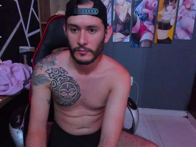 Live sex webcam photo for Jeanpiere1 #276358929