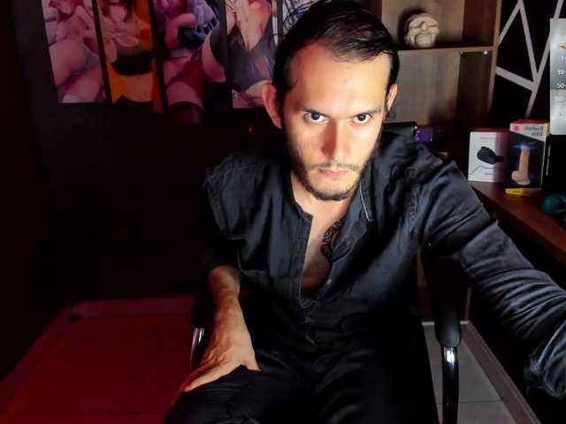 Live sex webcam photo for Jeanpiere1 #276863732