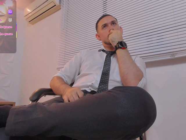 Live sex webcam photo for Jeanpiere1 #291019910