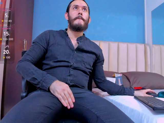 Live sex webcam photo for Jeanpiere1 #292018524