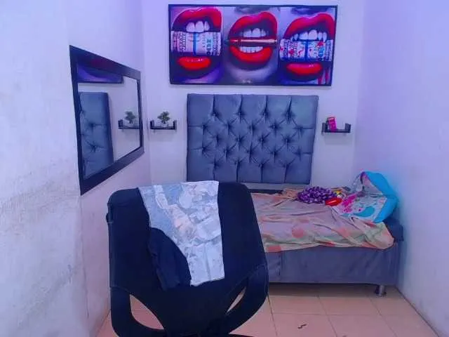 Live sex webcam photo for JeisonHott #277816046