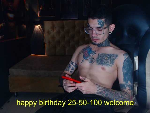 Live sex webcam photo for JeisonHott #283961555