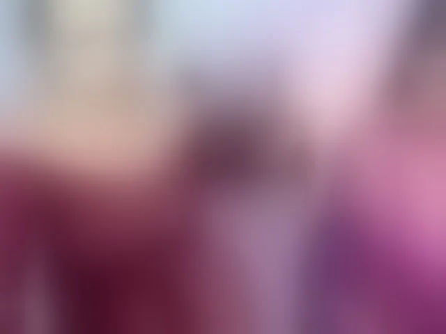 Live sex webcam photo for JelenaNoura #293071744
