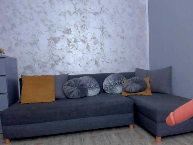 Live sex webcam photo for JellyPie #288053358