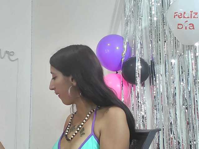 Live sex webcam photo for Jenelle-Smith #277510519