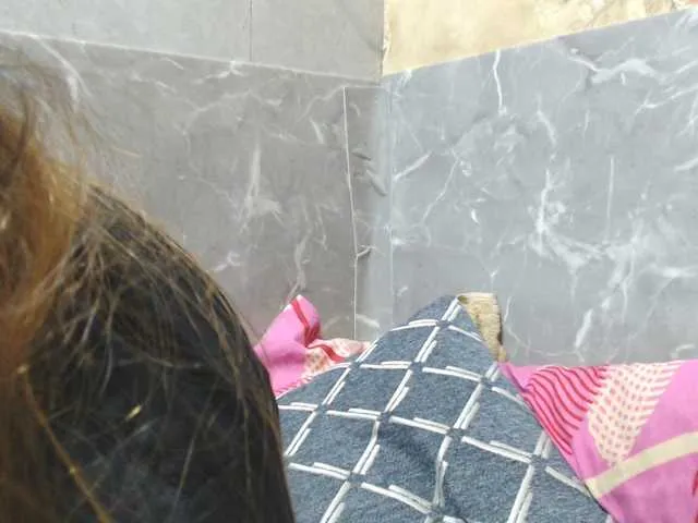 Live sex webcam photo for Jenifer91 #291321956