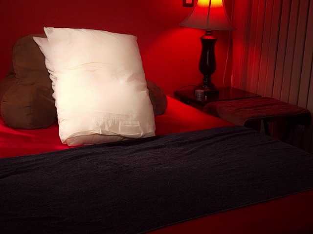 Live sex webcam photo for JennStarXXX #275694698