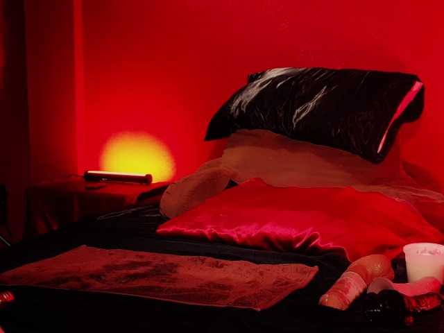 Live sex webcam photo for JennStarXXX #276165239