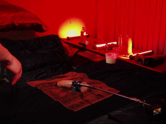 Live sex webcam photo for JennStarXXX #276228040