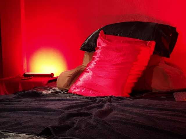 Live sex webcam photo for JennStarXXX #277106134