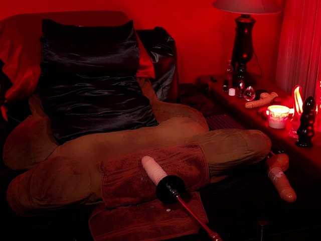 Live sex webcam photo for JennStarXXX #277230717