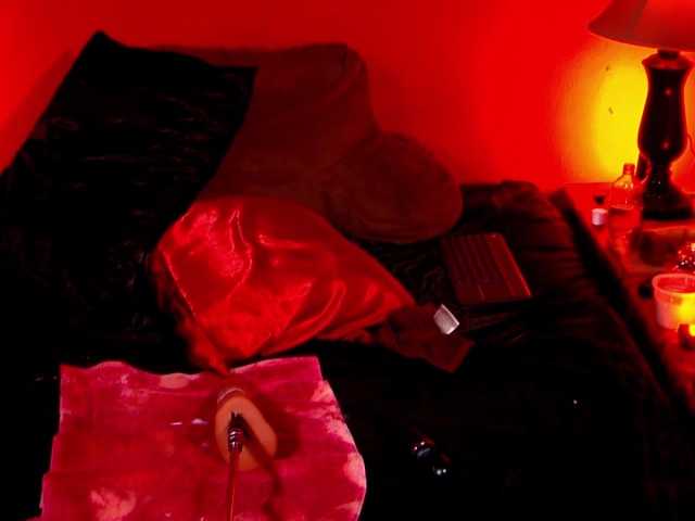 Live sex webcam photo for JennStarXXX #277369722