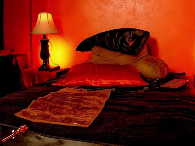 Live sex webcam photo for JennStarXXX #277760852