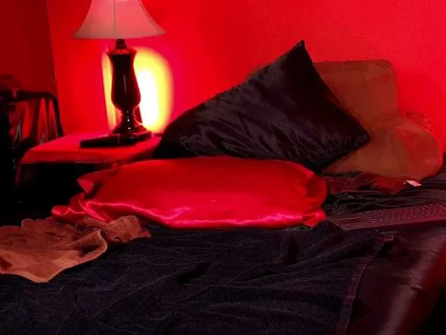 Live sex webcam photo for JennStarXXX #290178384