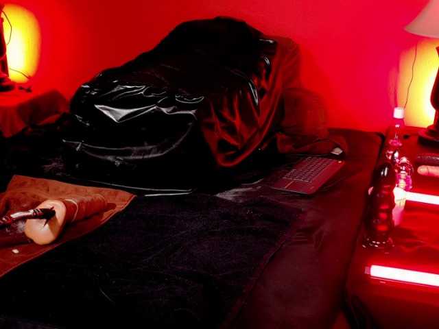 Live sex webcam photo for JennStarXXX #291503819