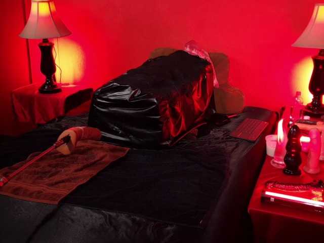 Live sex webcam photo for JennStarXXX #292028467